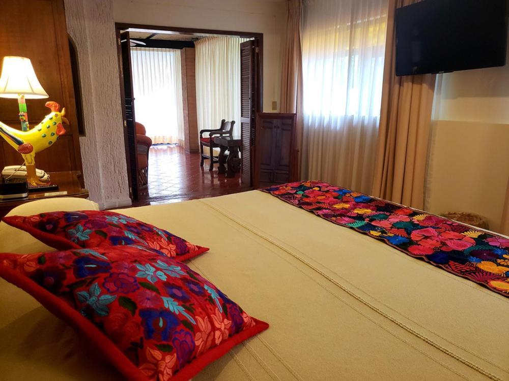 Quinta Don Jose Boutique Hotel Tlaquepaque Ruang foto